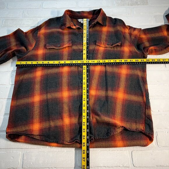 Old Navy Swiftie Boyfriend Plaid Flannel Shirt Large Tall Evermore Country‎ Barn - Picture 2 of 10